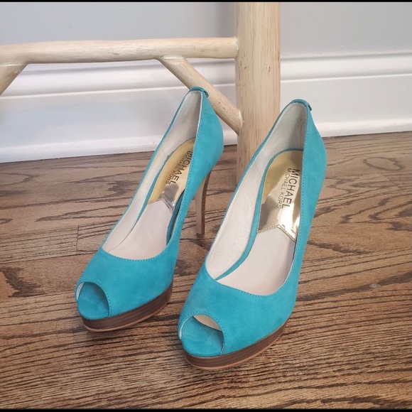 Michael Kors Suede Heels - Picture 1 of 4